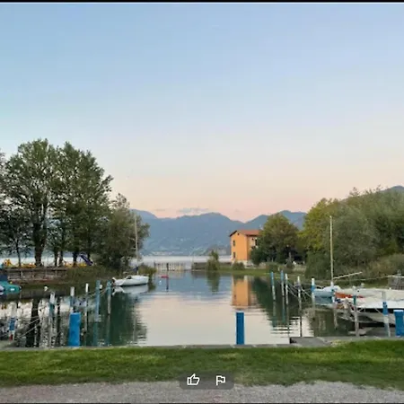 Vakantiehuis Le Del Patio Homes, Cosy, Functional And With Swimming Pool Iseo
